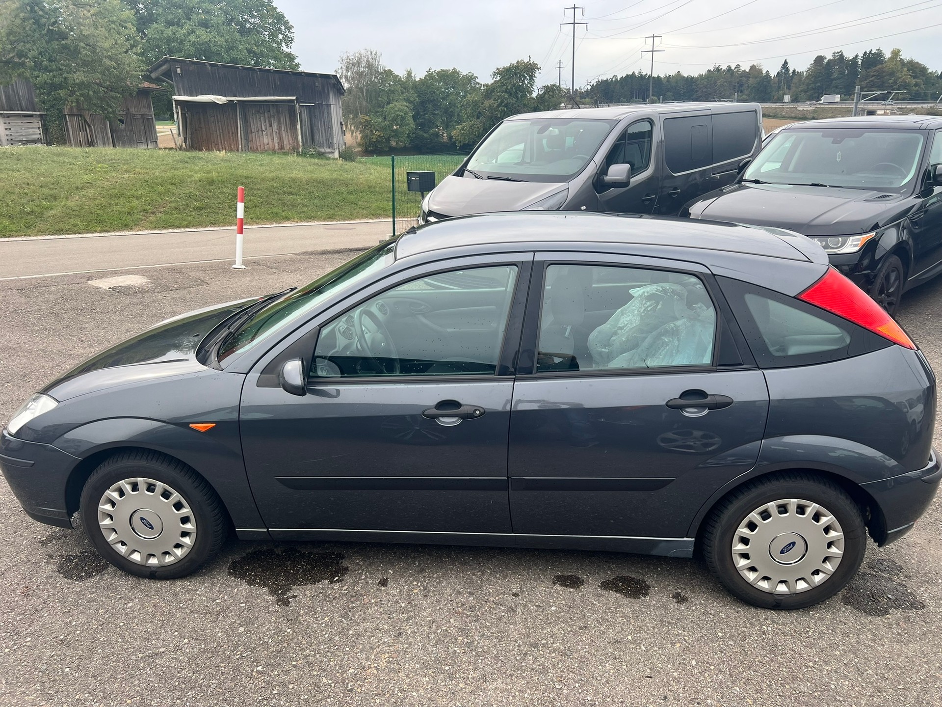 FORD Focus 1.8i 16V Carving-image-3