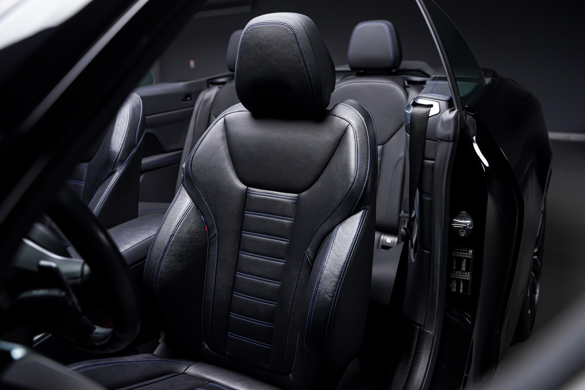 BMW 430i Cabriolet M Sport Steptronic-image-13