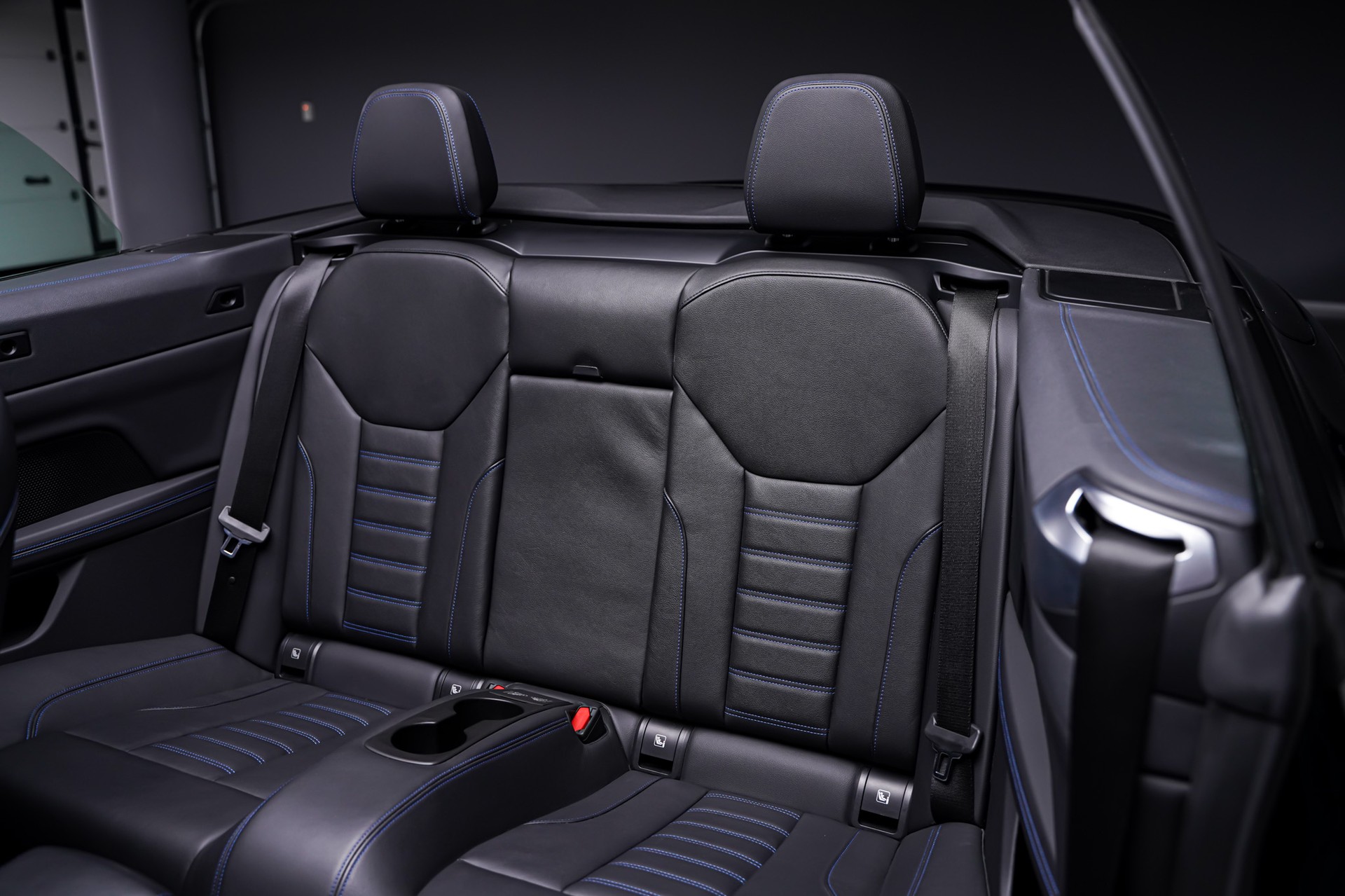BMW 430i Cabriolet M Sport Steptronic-image-14