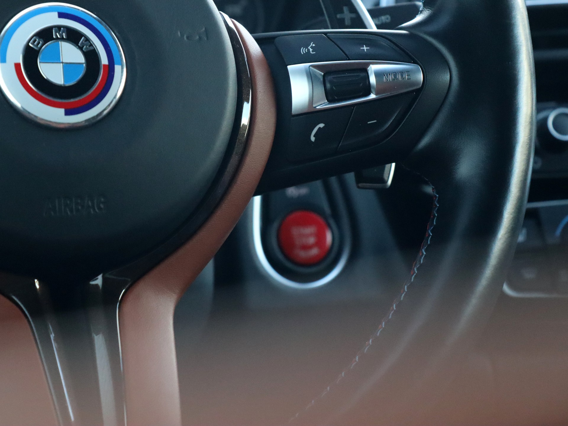 BMW M4 Coupé Competition DKG-image-18