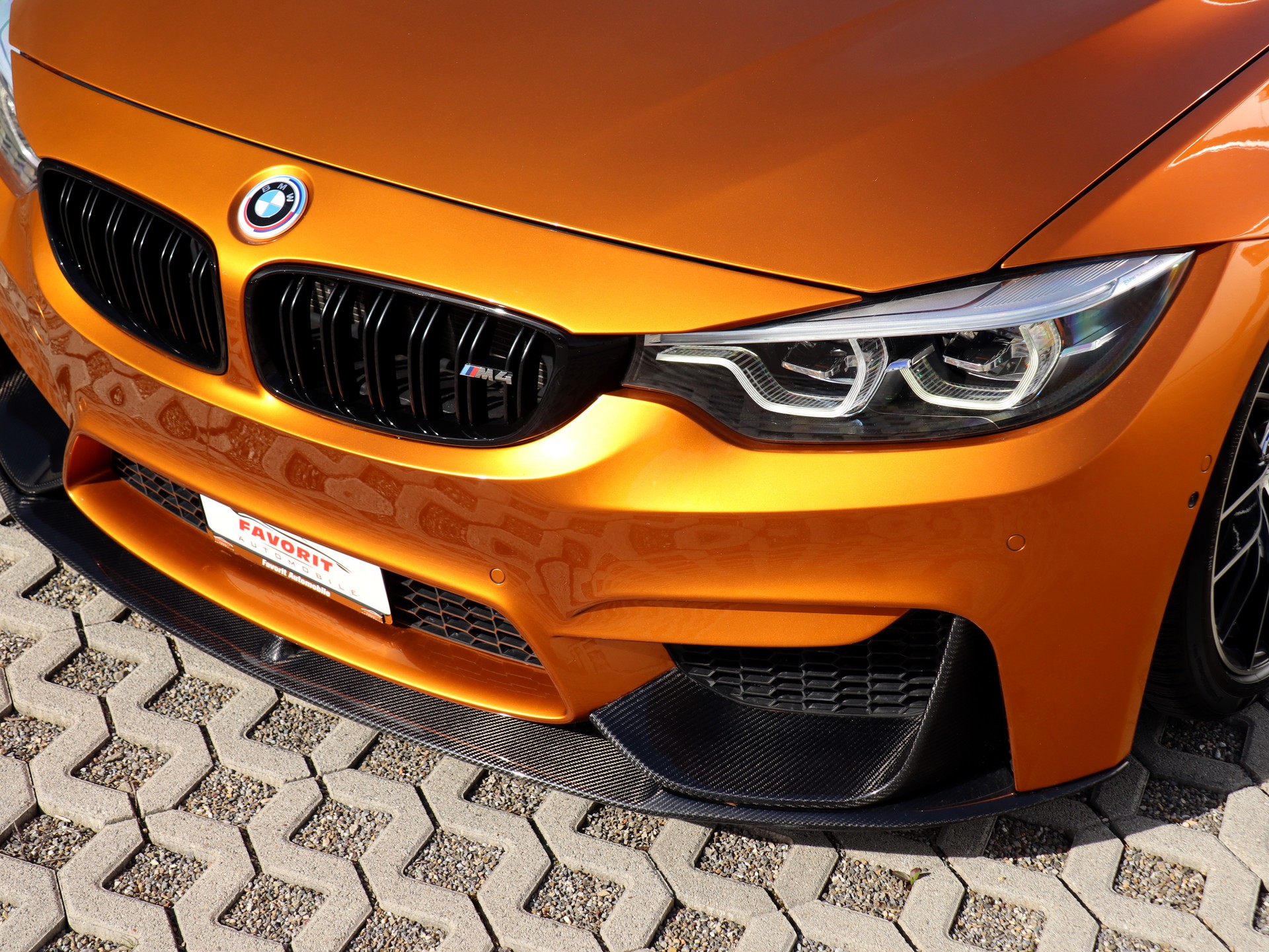 BMW M4 Coupé Competition DKG-image-4