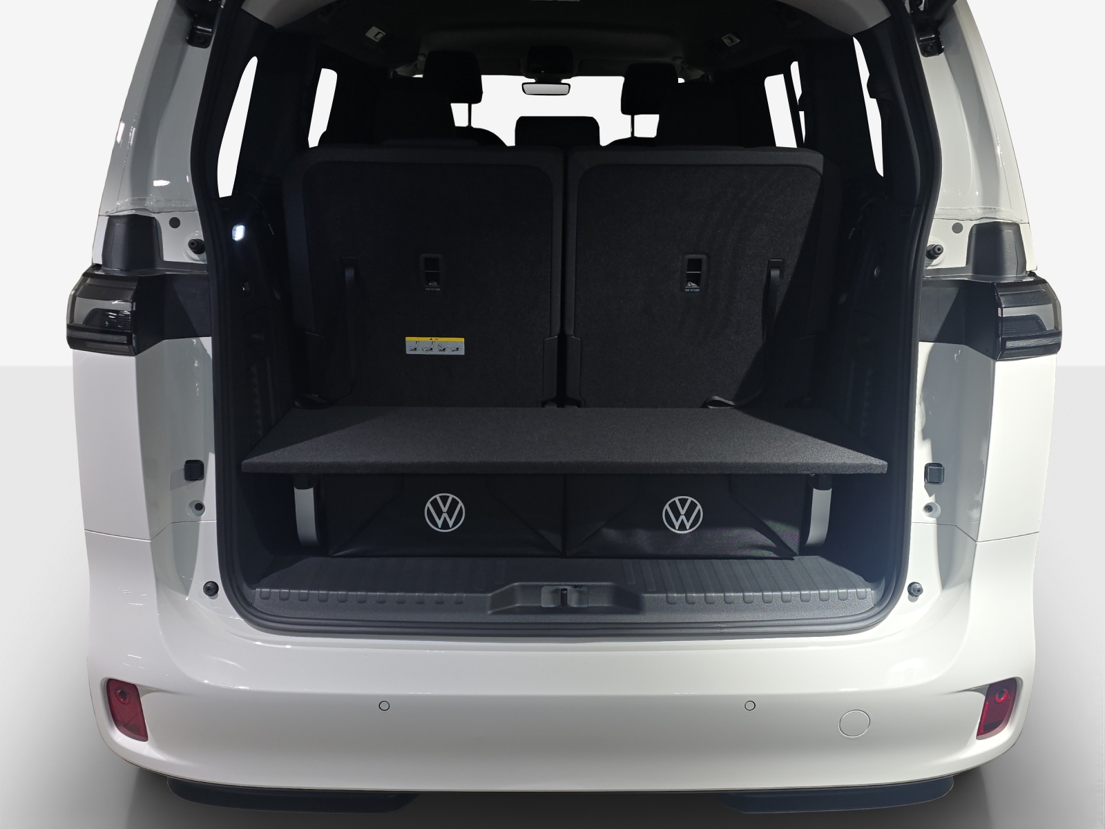 VW ID.Buzz LWB Pro 4 Motion-image-12
