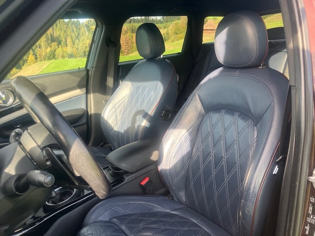 MINI Clubman Cooper S Steptronic-image-8