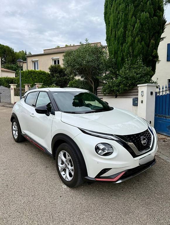 NISSAN JUKE-image-0