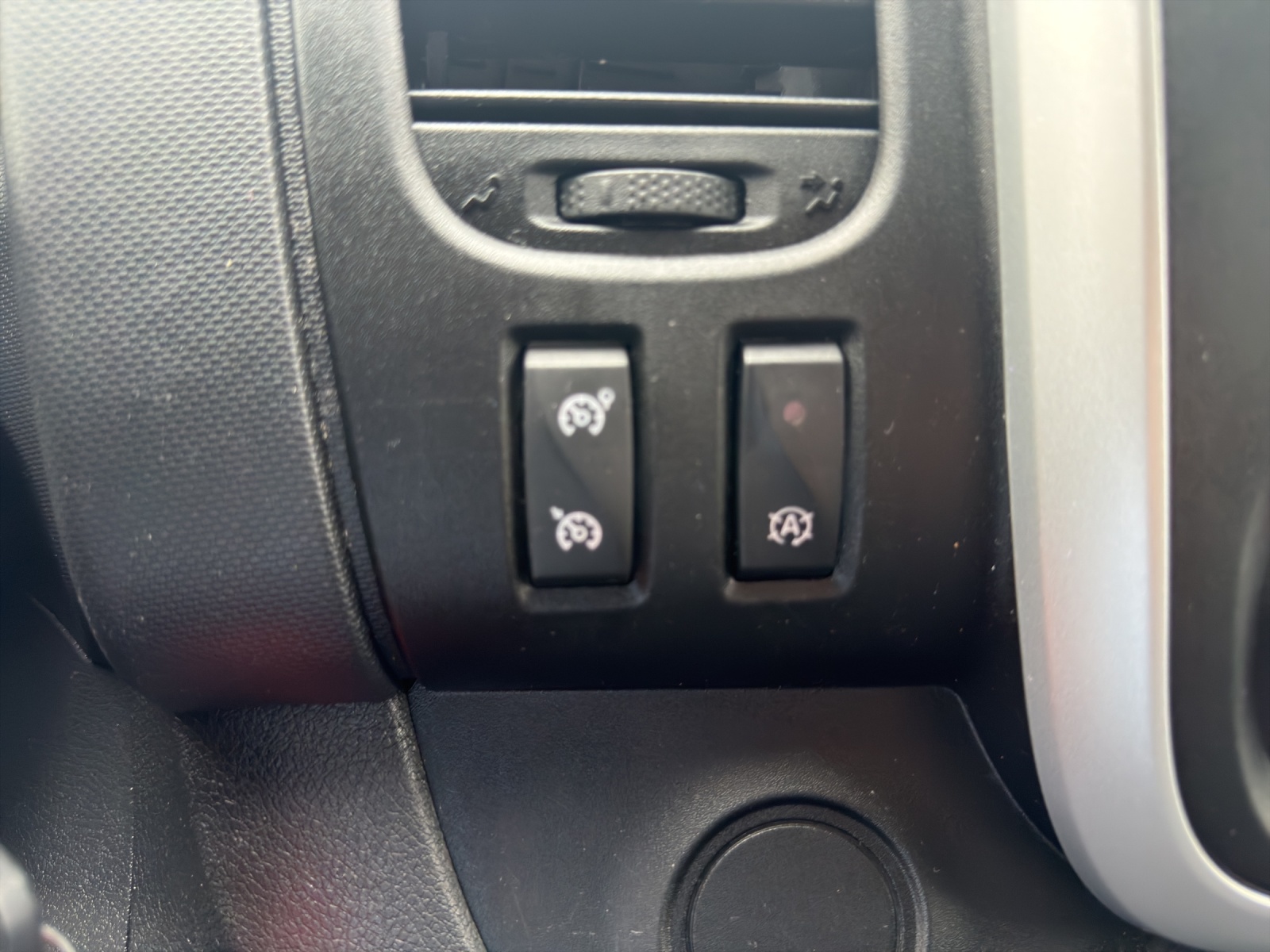 RENAULT Trafic 2.0 Energy dCi 120 3.0t Business L1H1-image-24