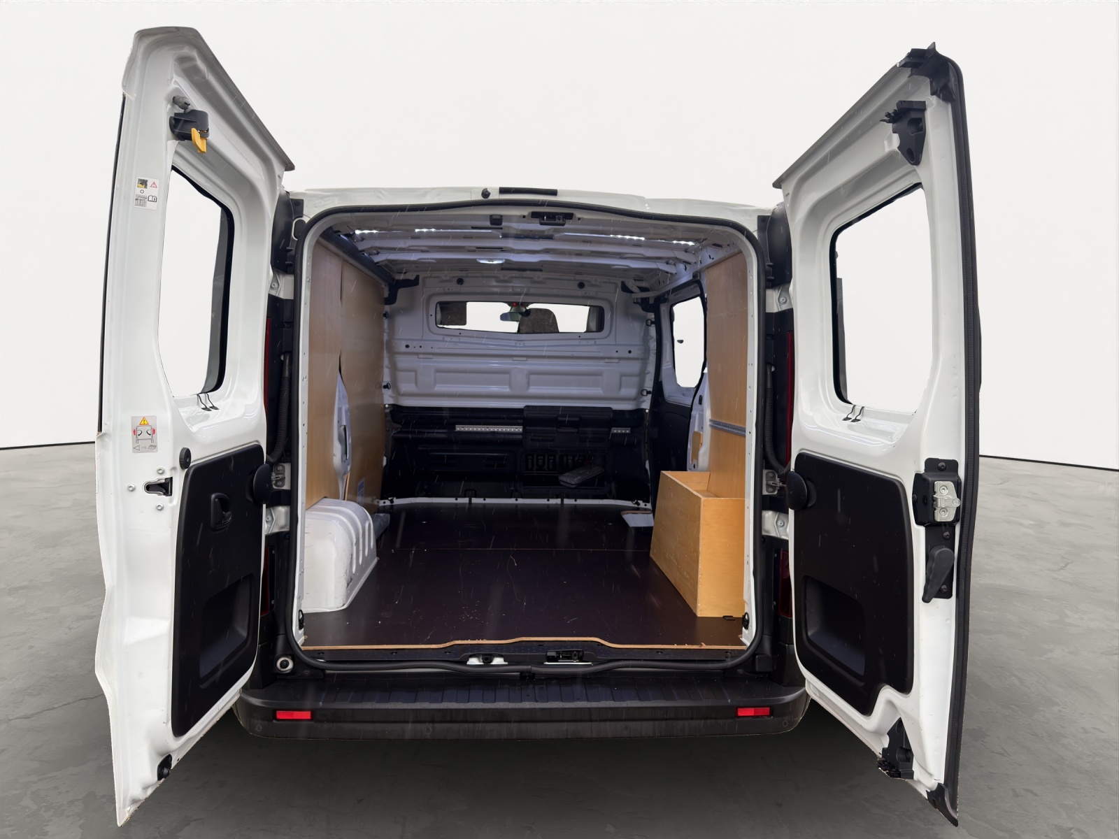 RENAULT Trafic 2.0 Energy dCi 120 3.0t Business L1H1-image-19