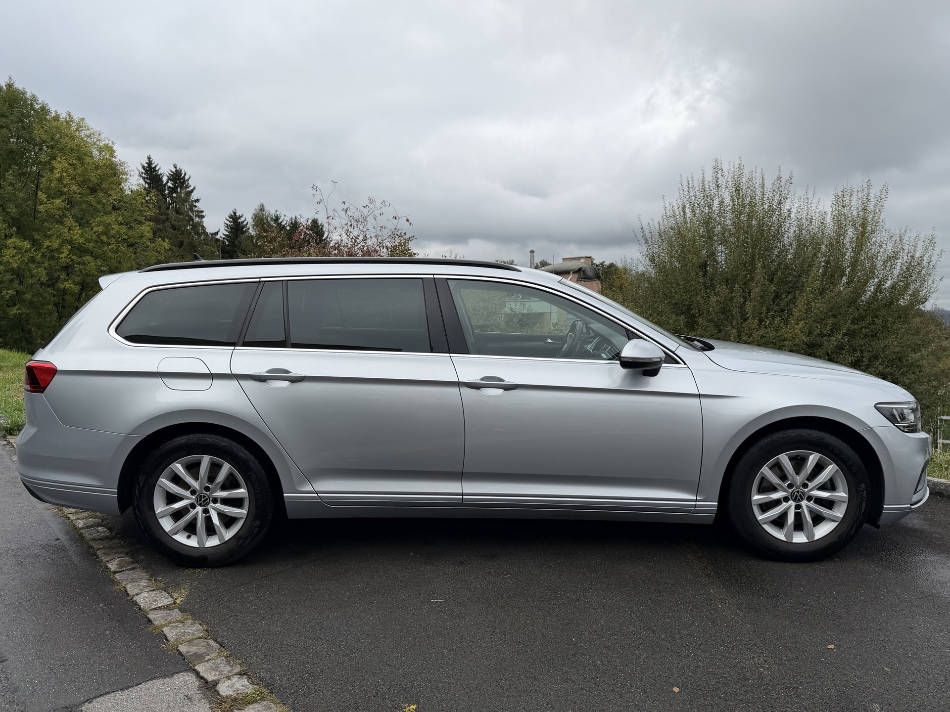 VW 1.5 TSI Business DSG-image-2