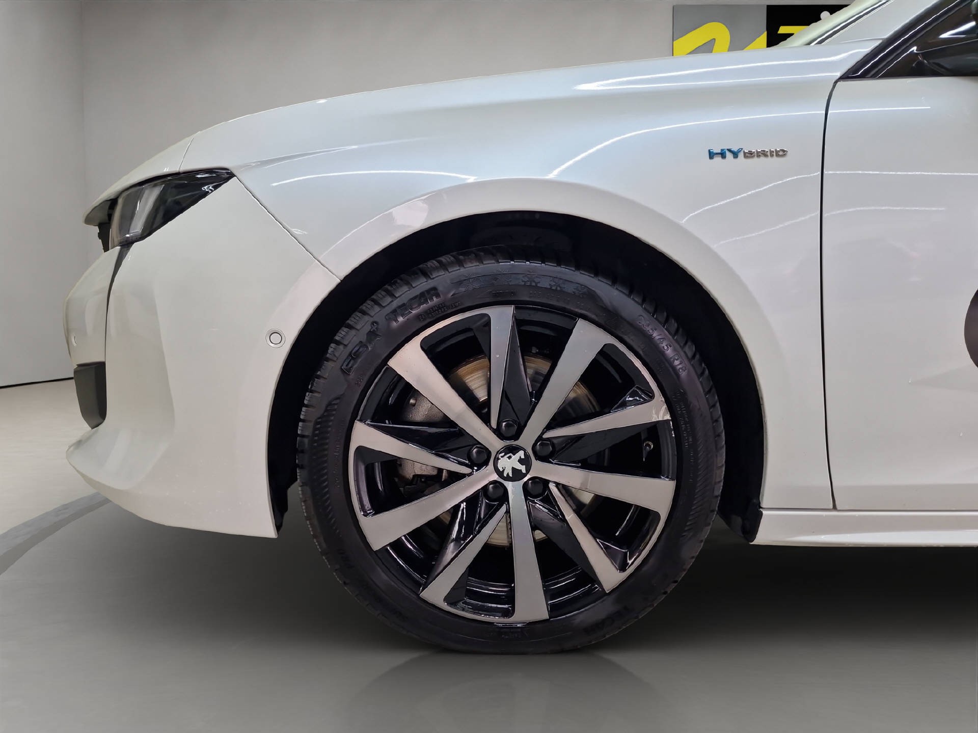 PEUGEOT 508 SW 1.6 Plug-in Hybrid GT-image-12