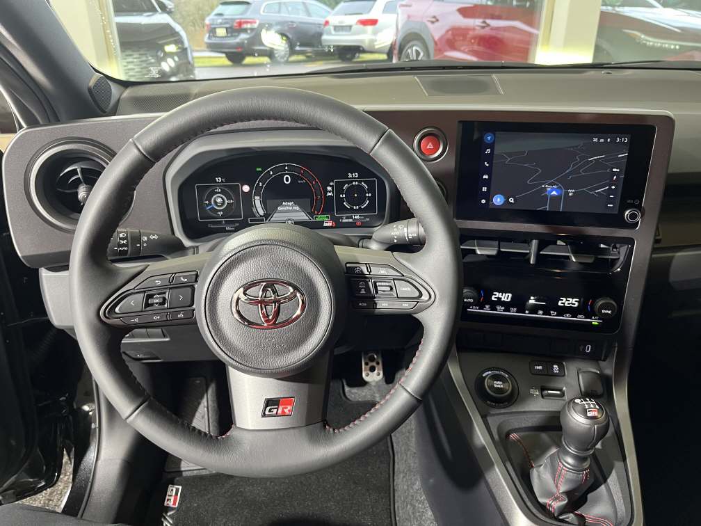 TOYOTA GR Yaris 1.6 Turbo Sport 4x4-image-10