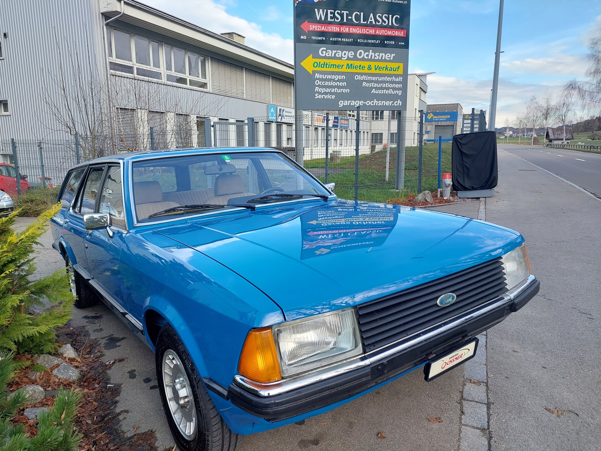 FORD Granada 2800 V6 GL A-image-3