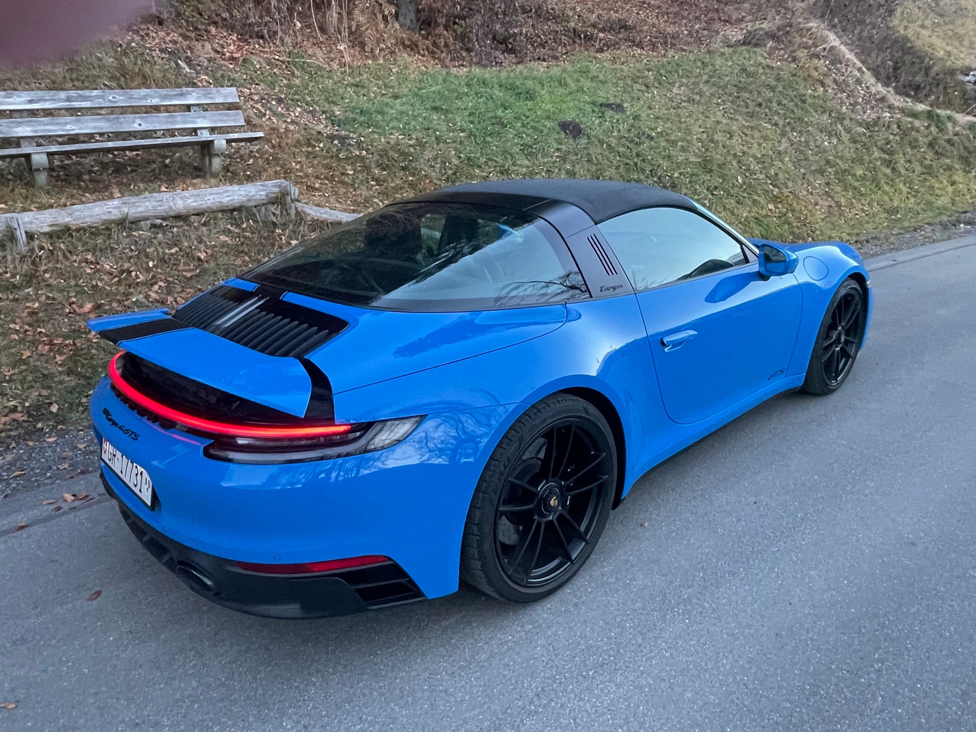 PORSCHE 911 Targa 4 GTS PDK-image-3