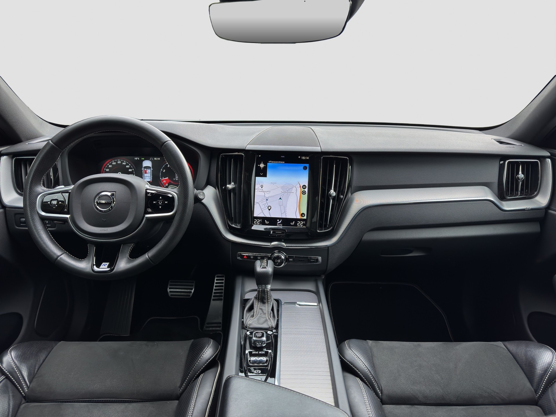 VOLVO XC60 T6 AWD R-Design Geartronic-image-3