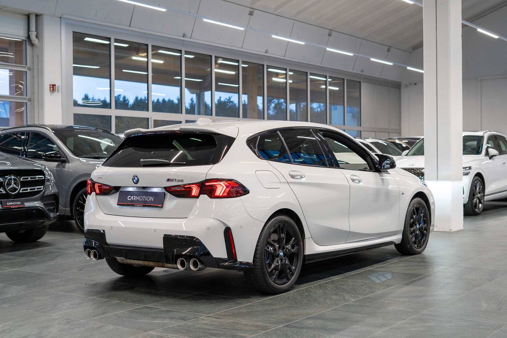 BMW M135i xDrive / Neues Modell / 360°Kamera / HeadUp Display / Harman/Kardon-image-6