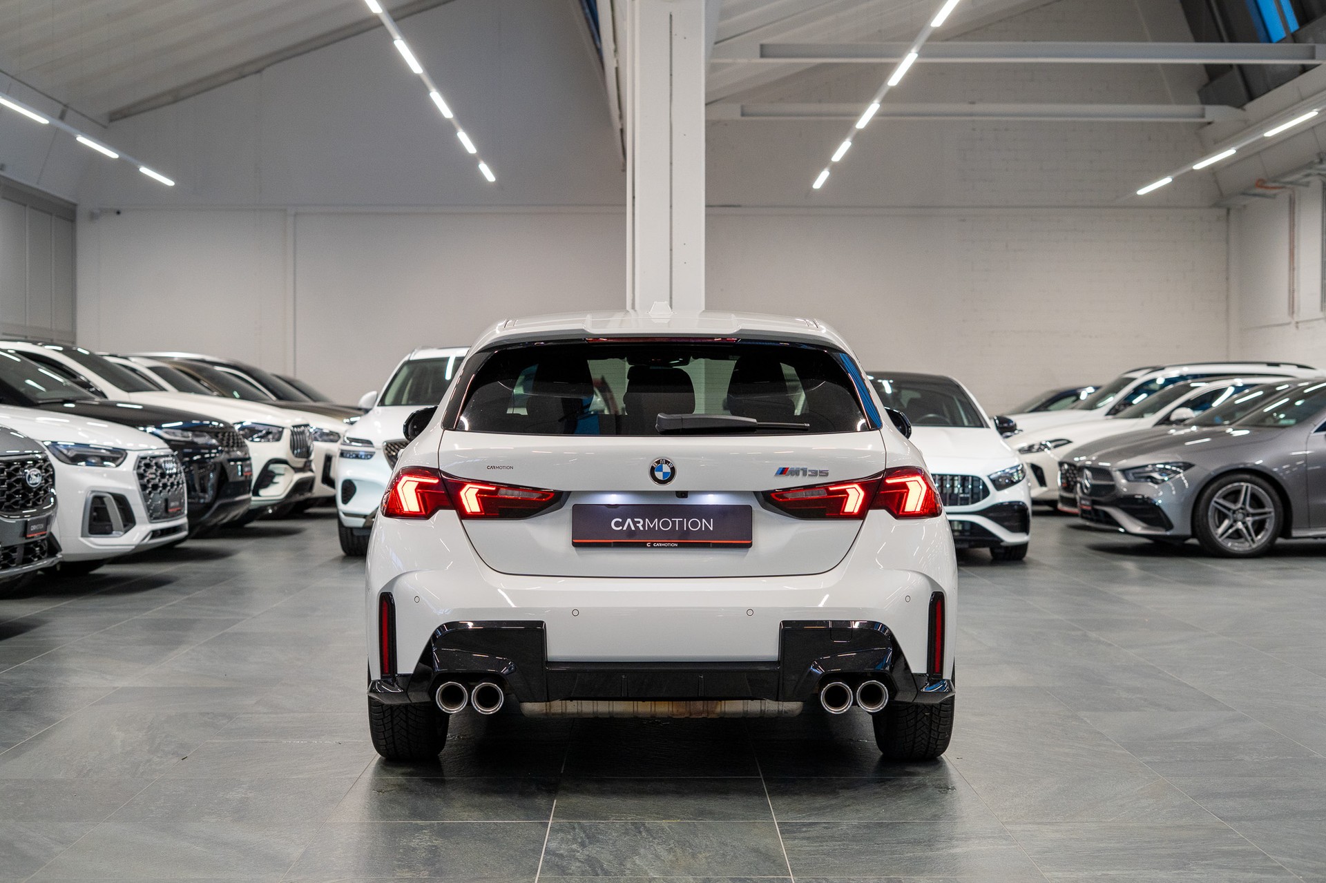 BMW M135i xDrive / Neues Modell / 360°Kamera / HeadUp Display / Harman/Kardon-image-4