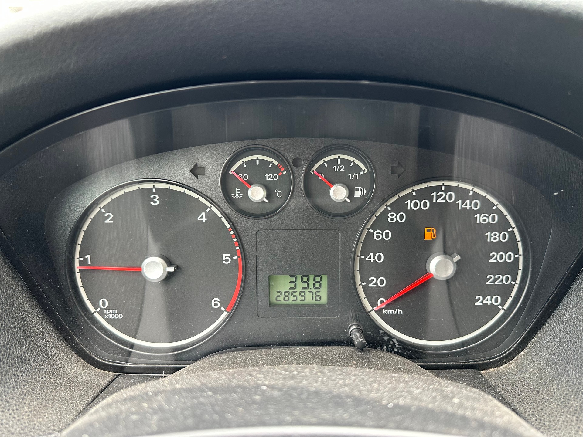 FORD Focus 1.8 TDCi Trend FIXPREIS-image-11