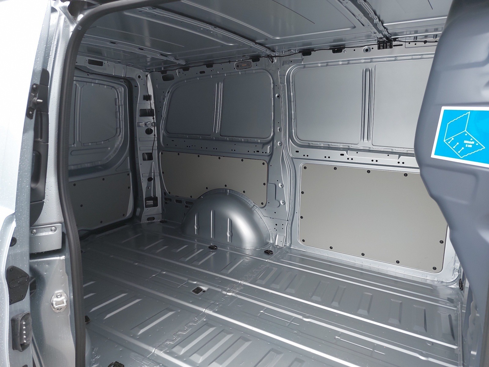 MERCEDES-BENZ Vito 110 CDI Lang Base-image-8