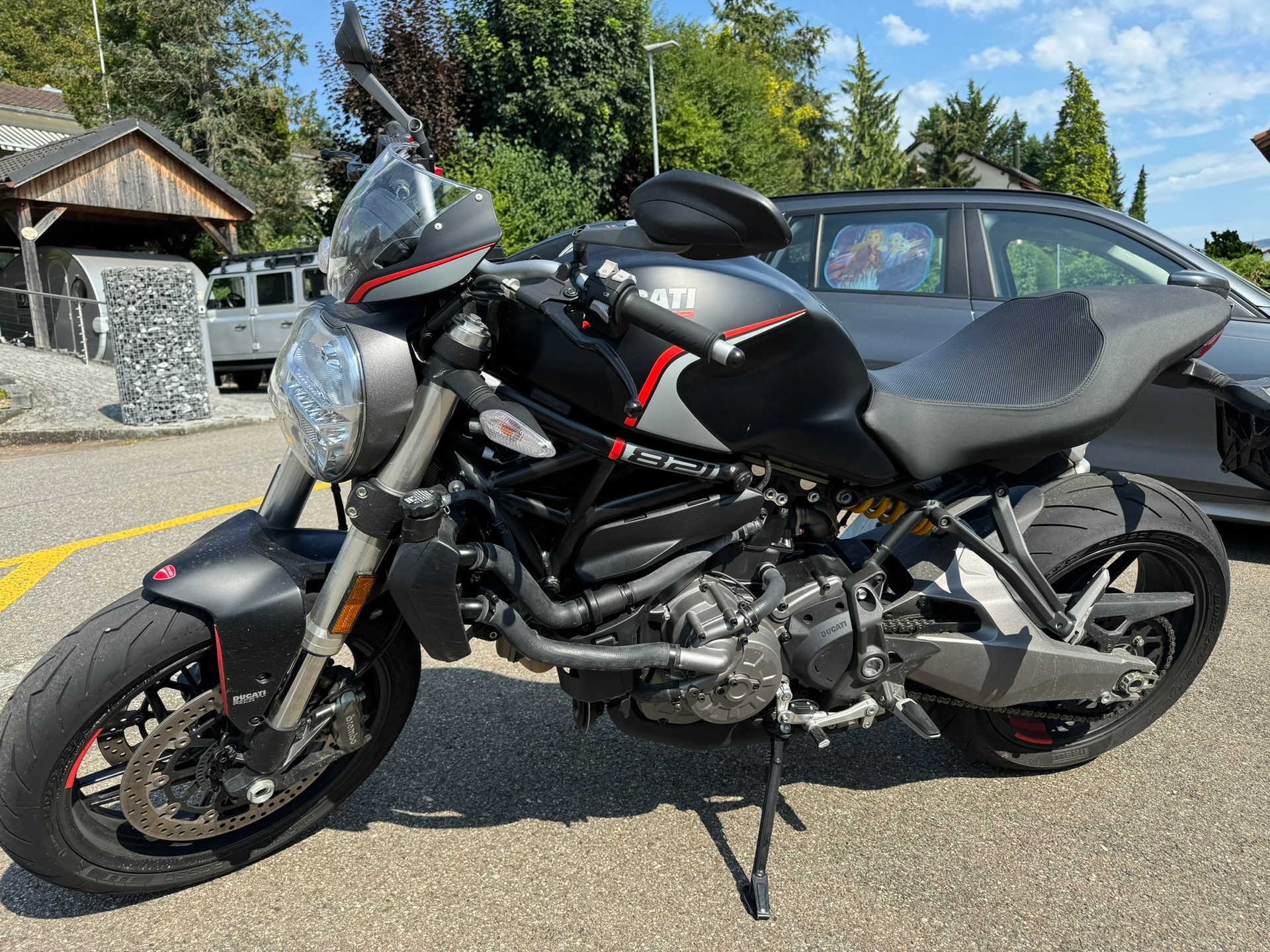 DUCATI Monster 821 Stealth