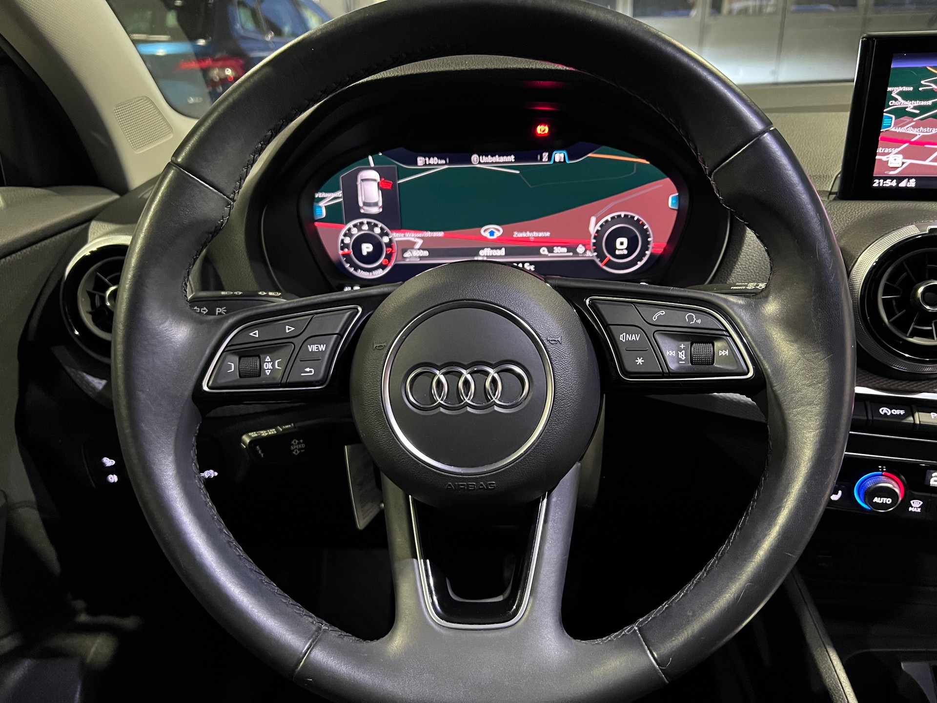AUDI Q2 35 TFSI advanced S-tronic-image-19