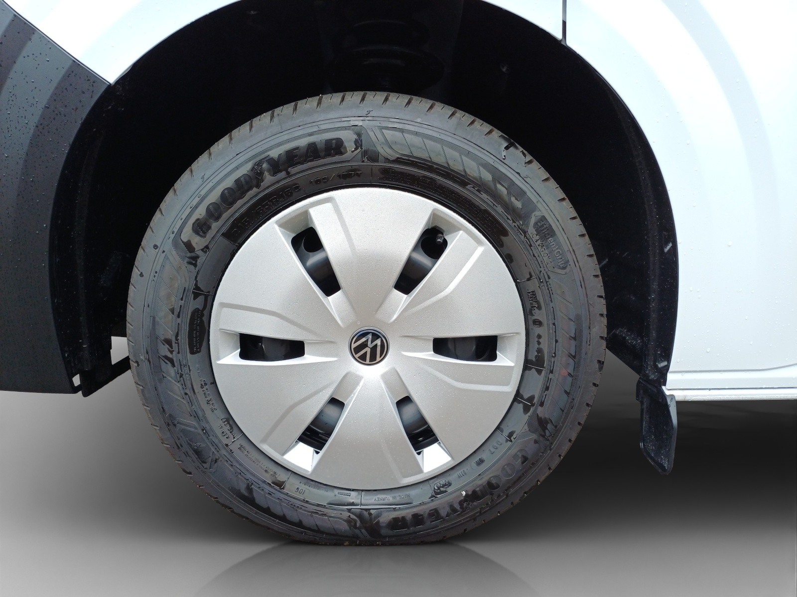 VW Transporter 2.0 TDI Automat-image-14