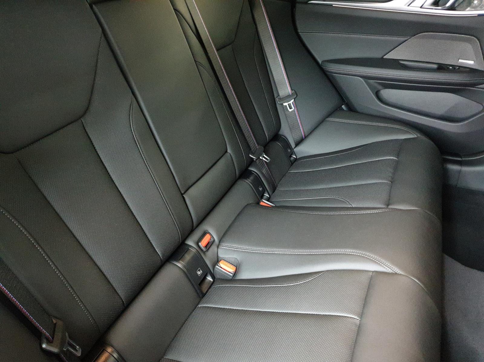 BMW 420d xDrive Gran Coupé-image-13