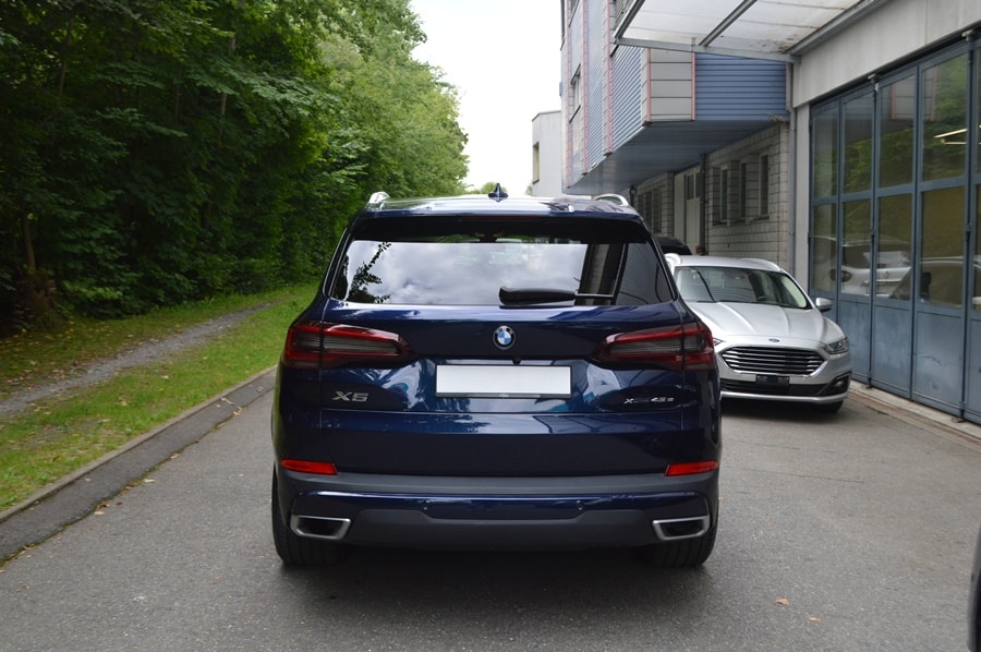 BMW X5 xDrive45e Steptronic INDIVIDUAL-image-12