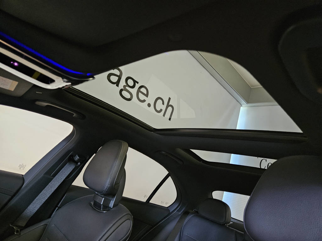MERCEDES-BENZ C 220 d 4Matic Limousine AMG Line Swiss Star-image-8