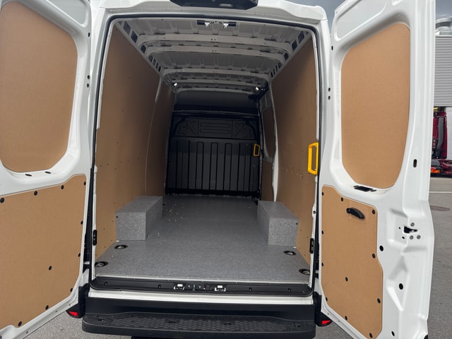 IVECO 35S18HA8-image-4