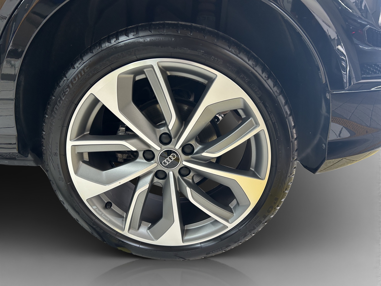 AUDI Q2 40 TFSI S line Attraction quattro S-tronic-image-13
