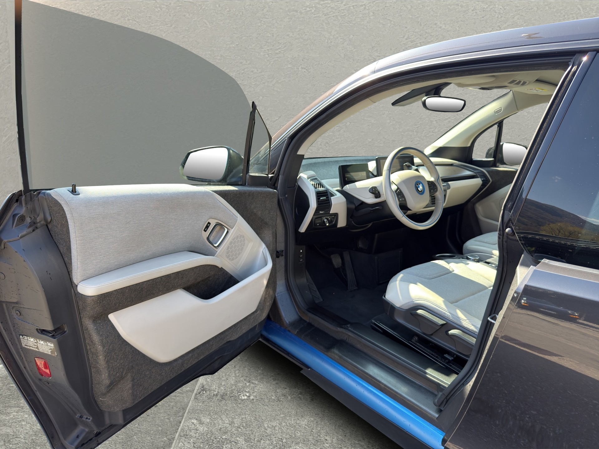 BMW i3 (60Ah) Range Extender-image-12
