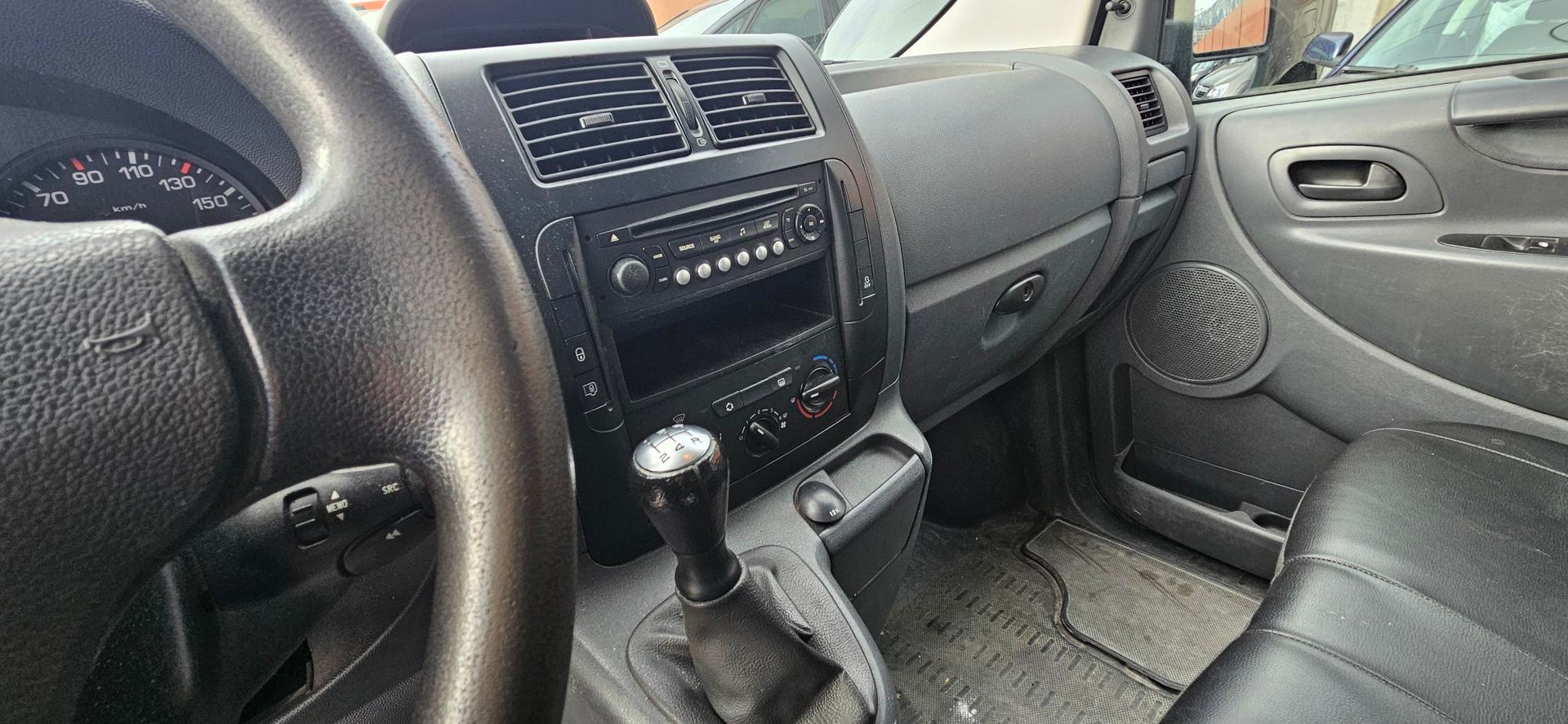 TOYOTA Proace 1.6D-image-12