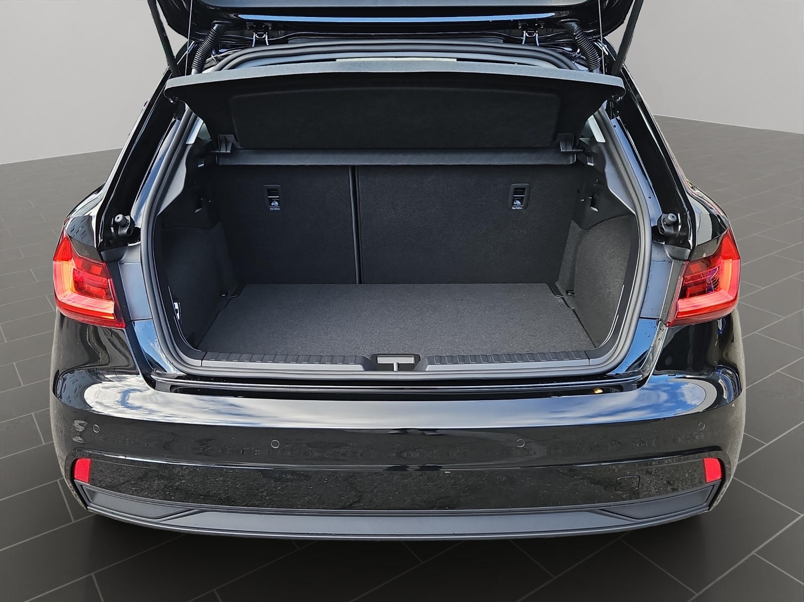 AUDI A1 Sportback 30 TFSI Attraction S-tronic-image-15