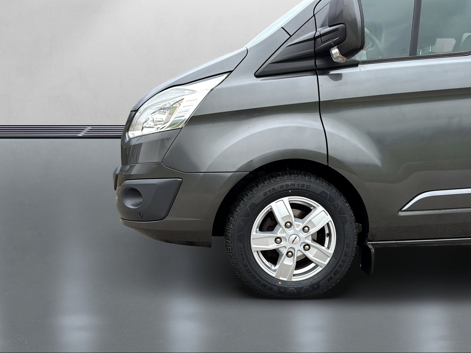 FORD Tourneo Custom 310 L2H1 Titanium SelectShift A-showroom-element-2