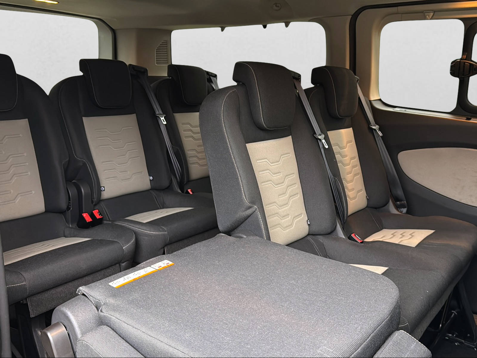 FORD Tourneo Custom 310 L2H1 Titanium SelectShift A-image-15