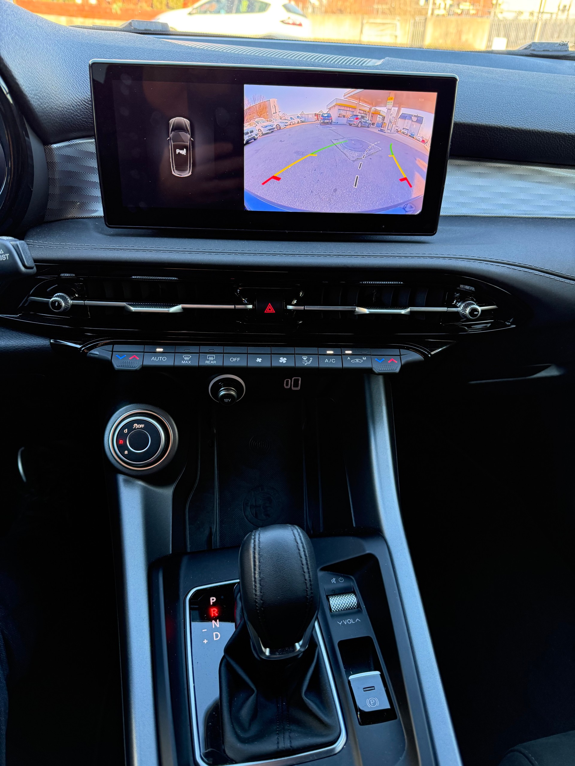 ALFA ROMEO Tonale 1.5 48V Hybrid Speciale-image-10