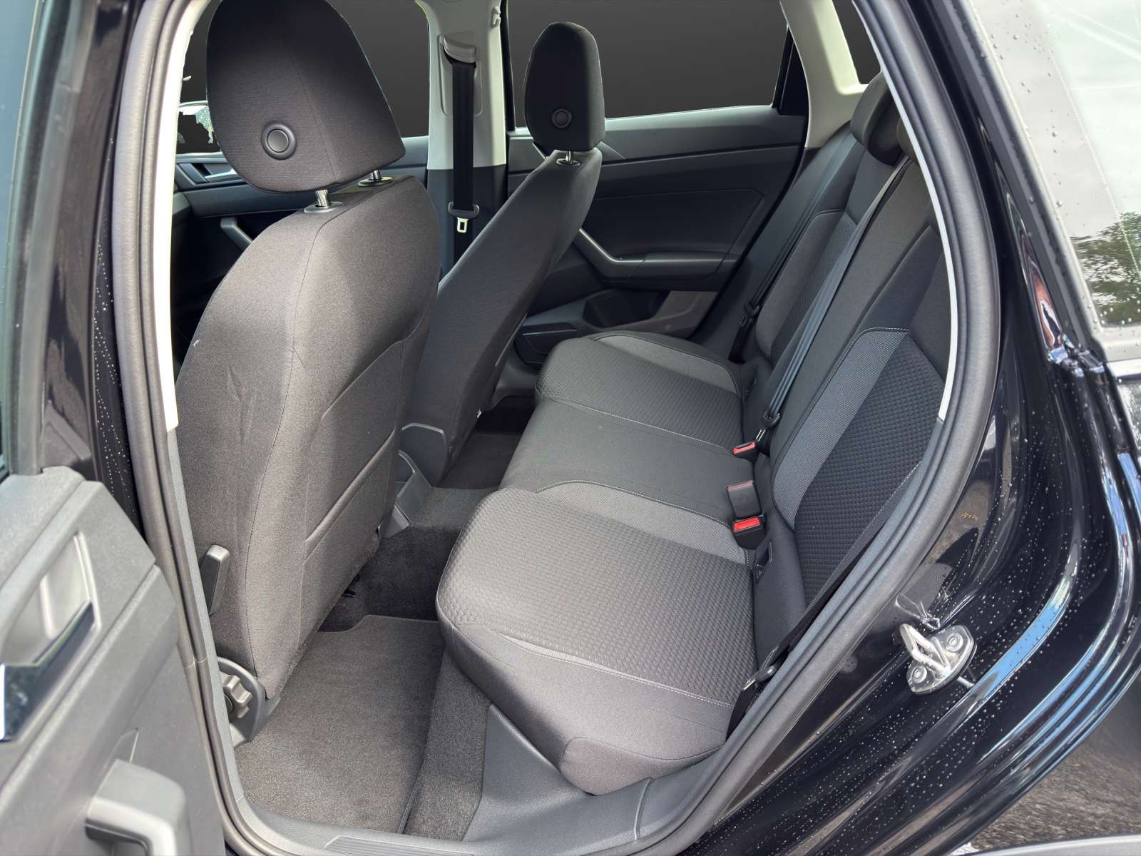VW Taigo 1.0 TSI Life-image-8