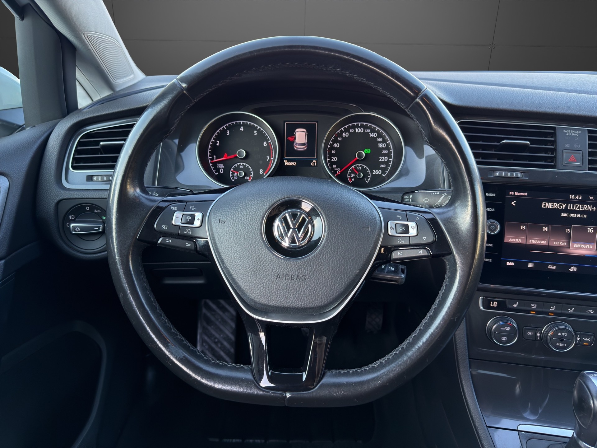 VW Golf 1.4 TSI Comfortline DSG-image-11