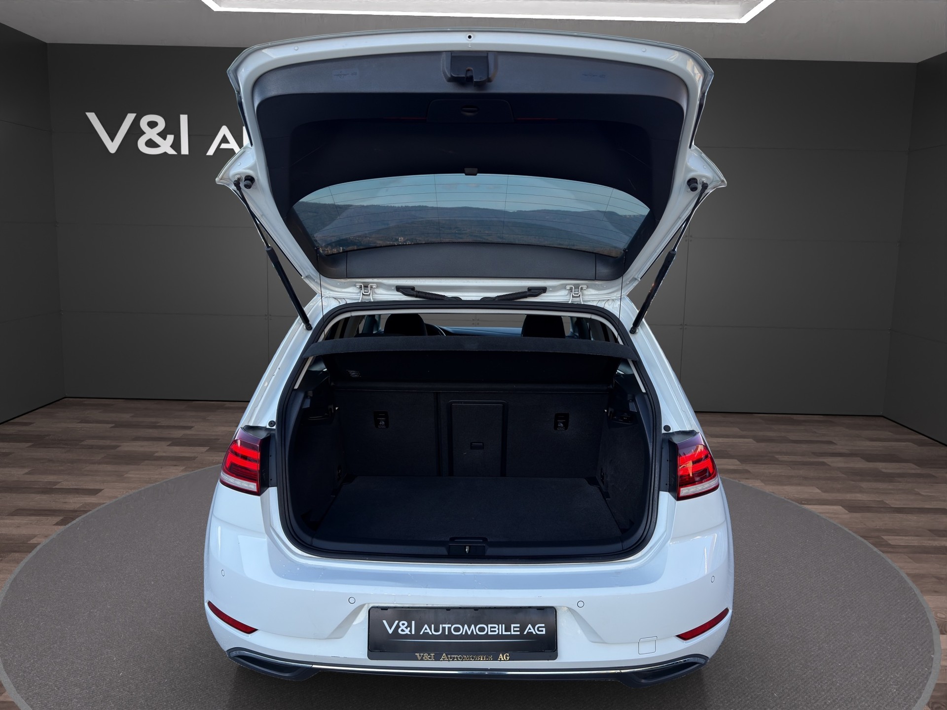 VW Golf 1.4 TSI Comfortline DSG-image-23
