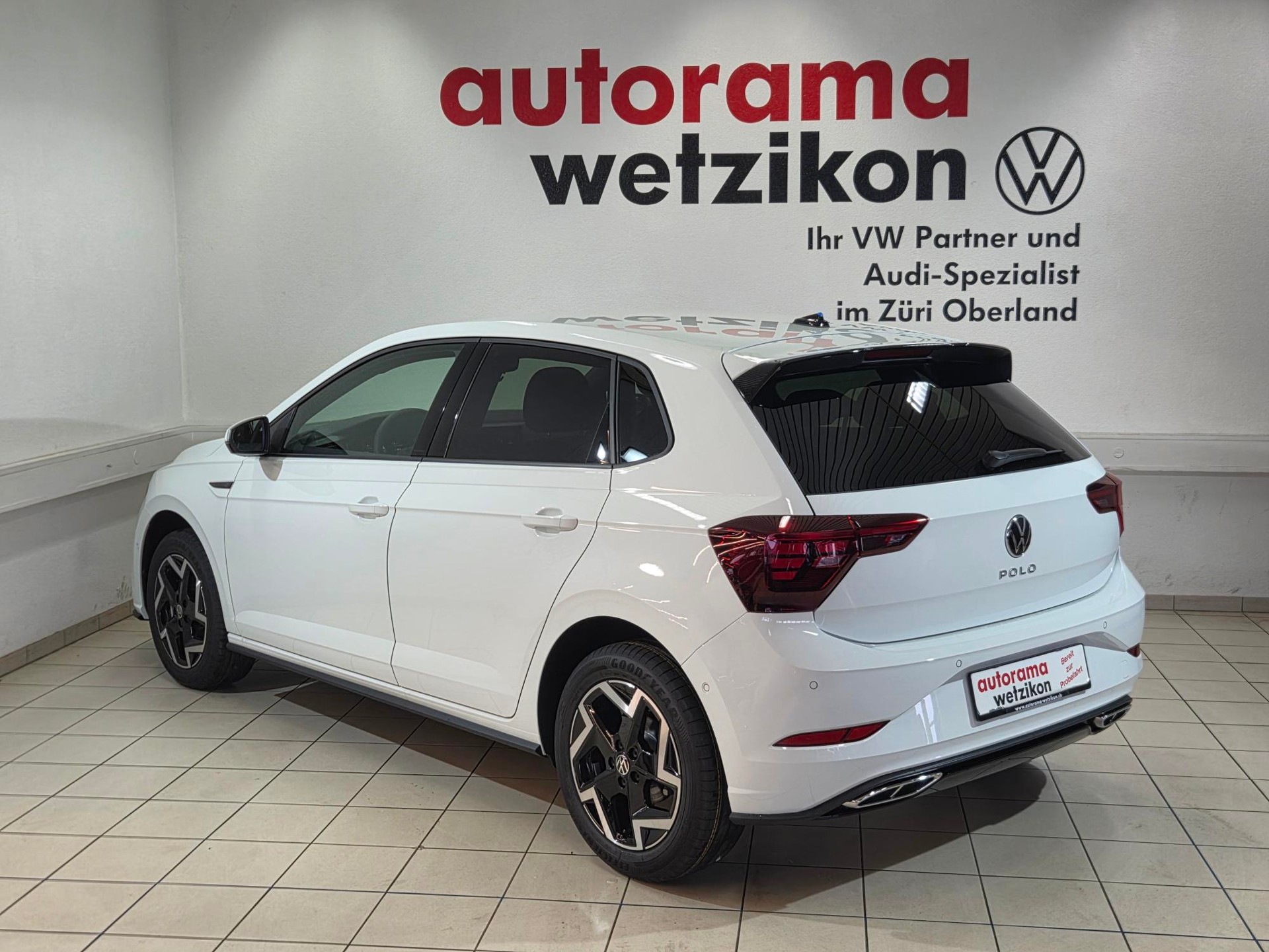 VW Polo 1.0 TSI R-Line DSG-image-2