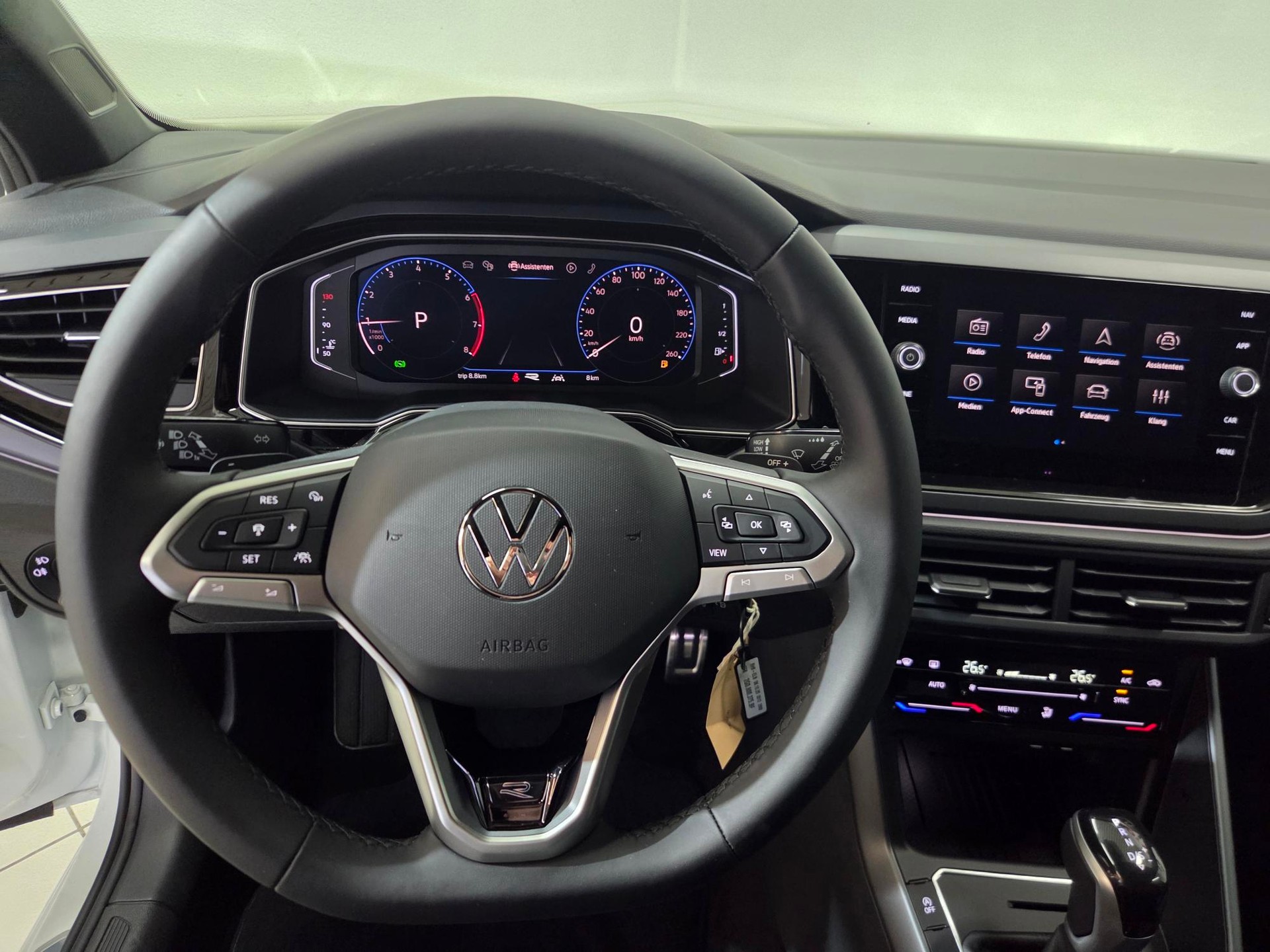 VW Polo 1.0 TSI R-Line DSG-image-6