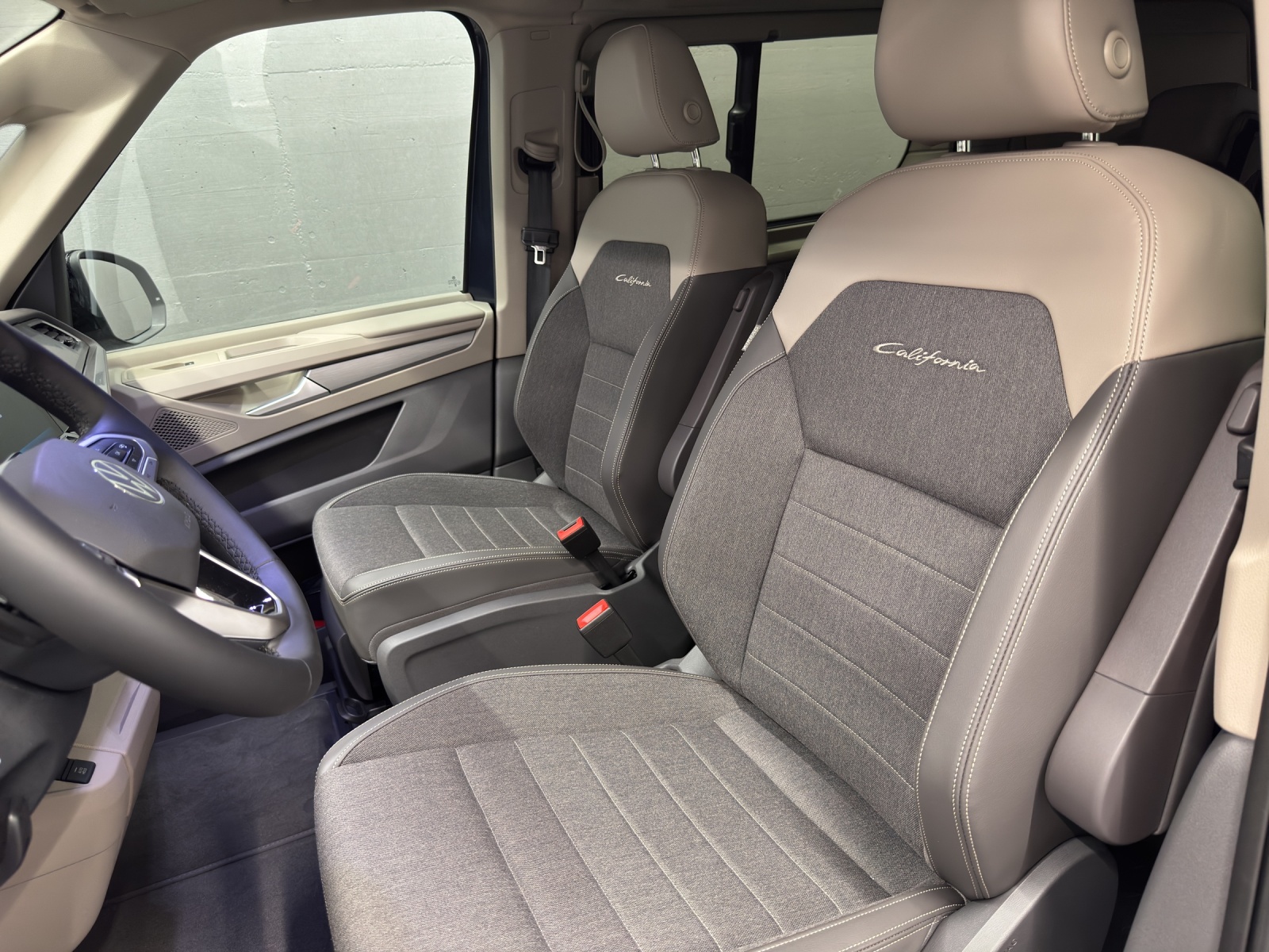 VW T7 California 1.5 TSI eHybrid Ocean Liberty DSG-image-14