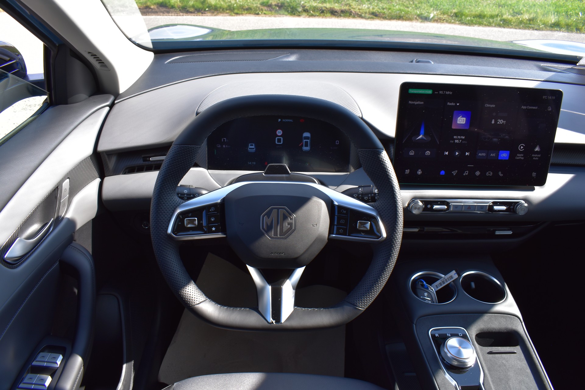 MG S5 EV 64kWh Comfort-image-9