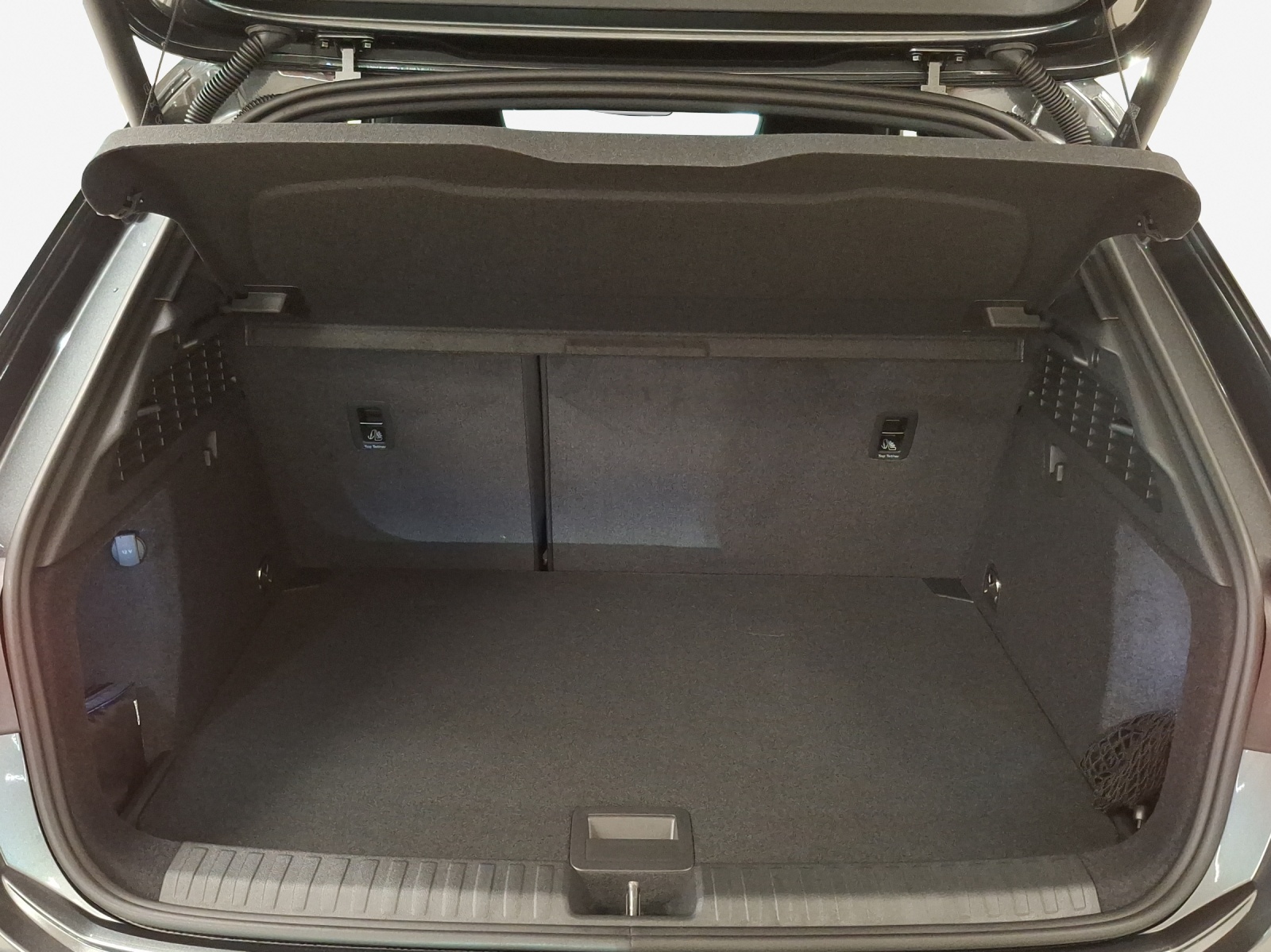 AUDI A3 Sportback TFSI 110 kW S line Attraction S tronic-image-12