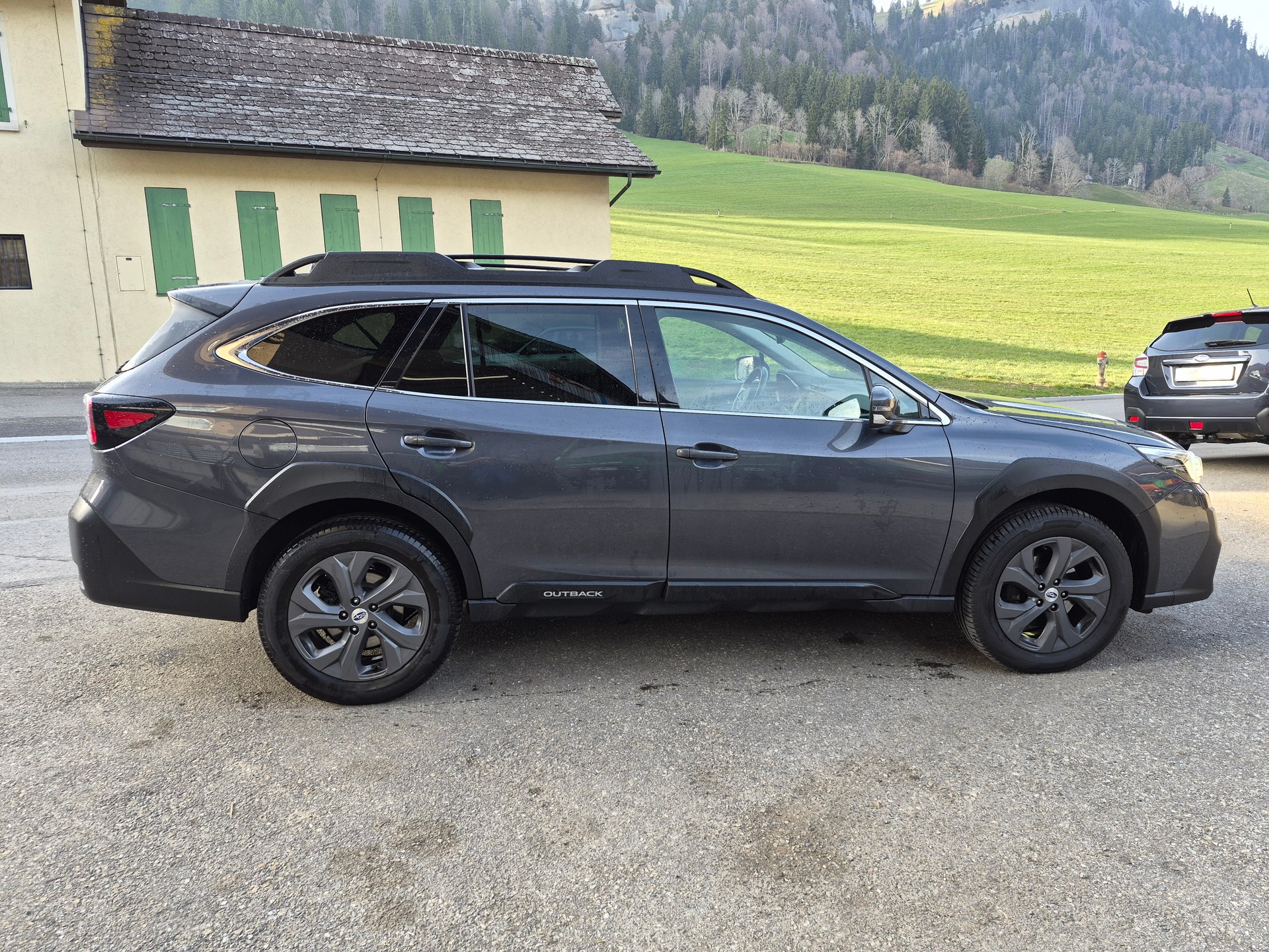 SUBARU Outback 2.5i Swiss Plus AWD Lineartronic-showroom-element-3