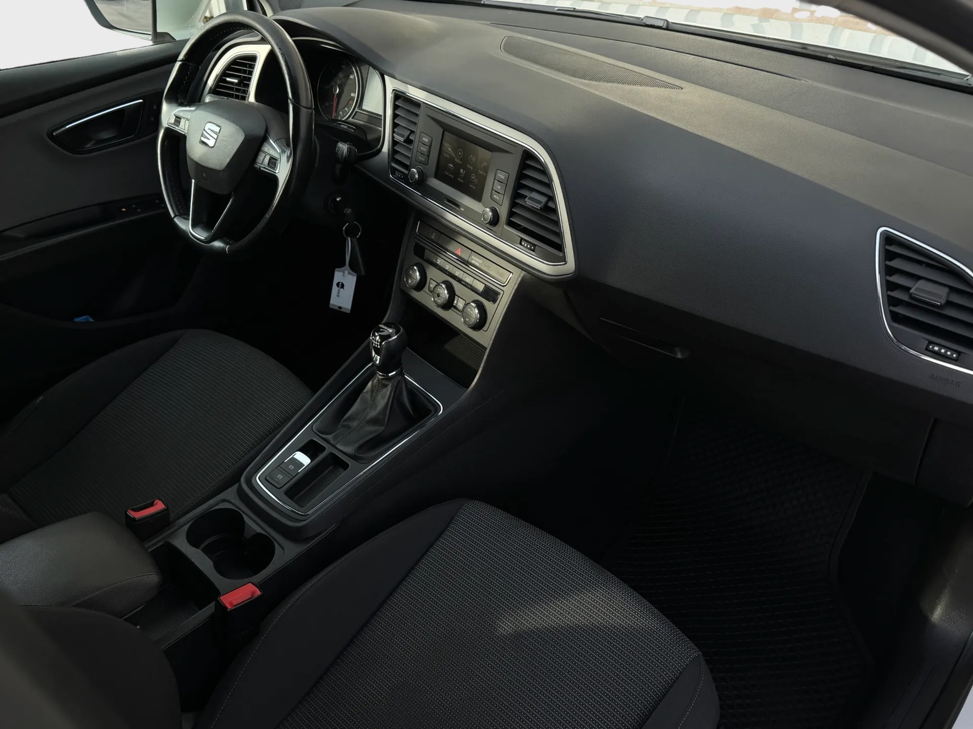 SEAT Leon ST 1.6 TDI CR Style 4Drive-image-10