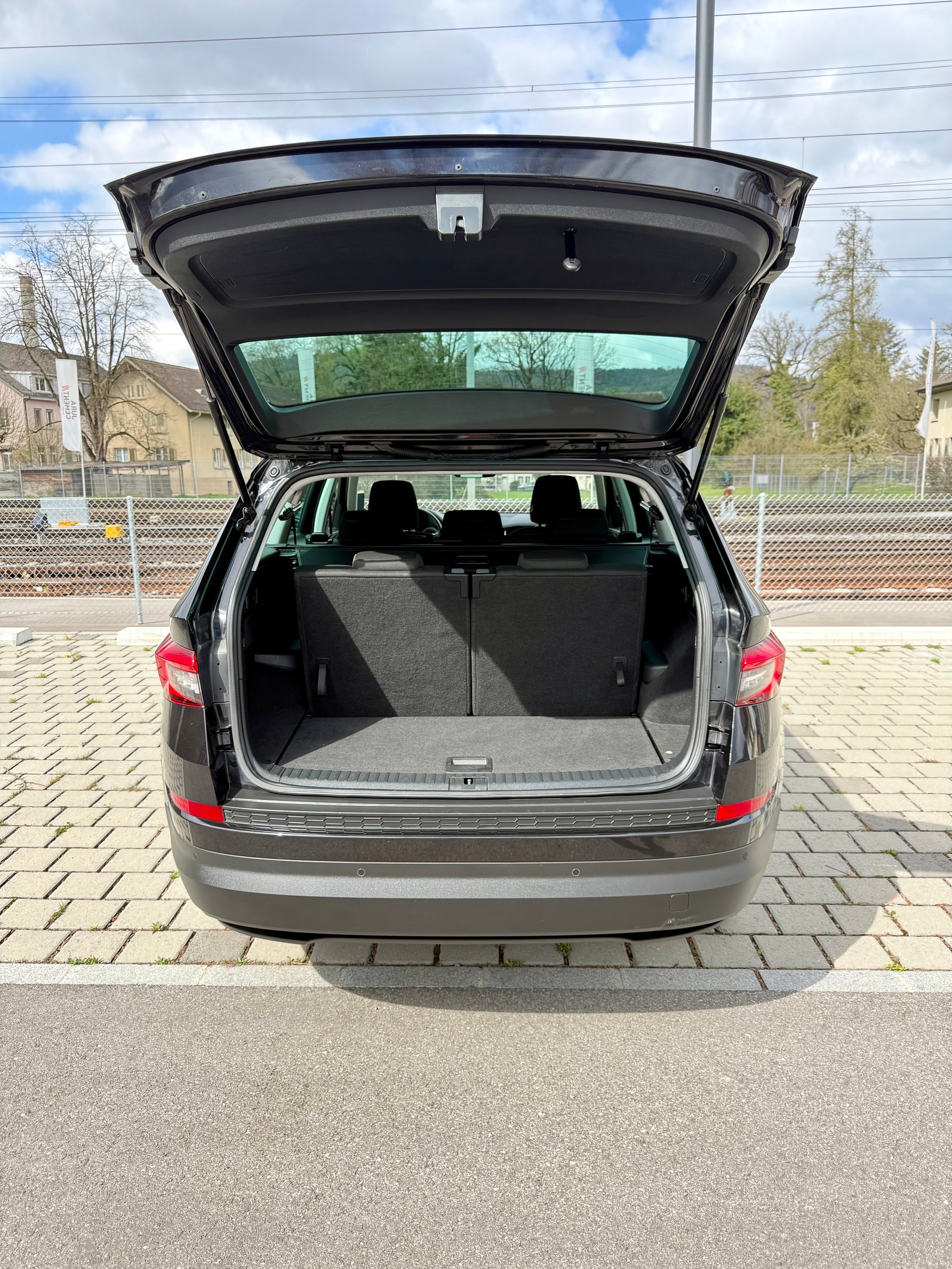SKODA Kodiaq 2.0 TDI CR Ambition 4x4 DSG-showroom-element-3