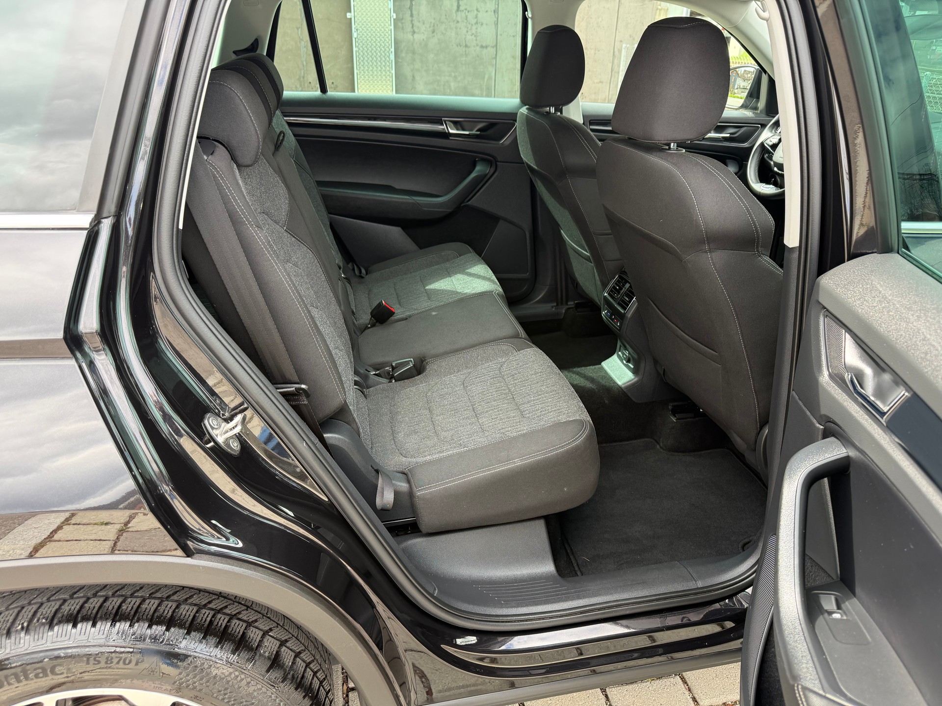 SKODA Kodiaq 2.0 TDI CR Ambition 4x4 DSG-image-14