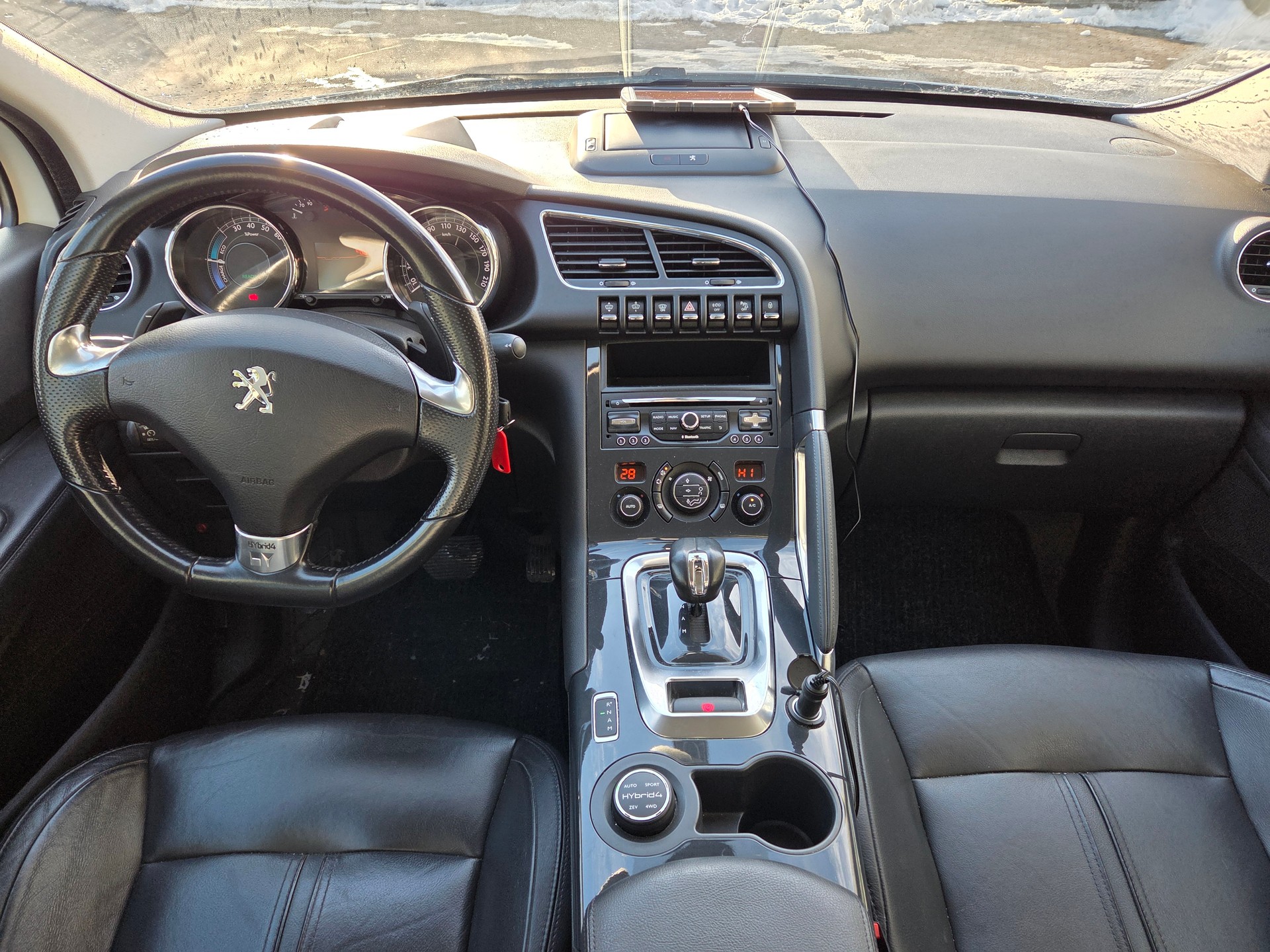 PEUGEOT 3008 HYbrid4 2.0 HDI ETG6