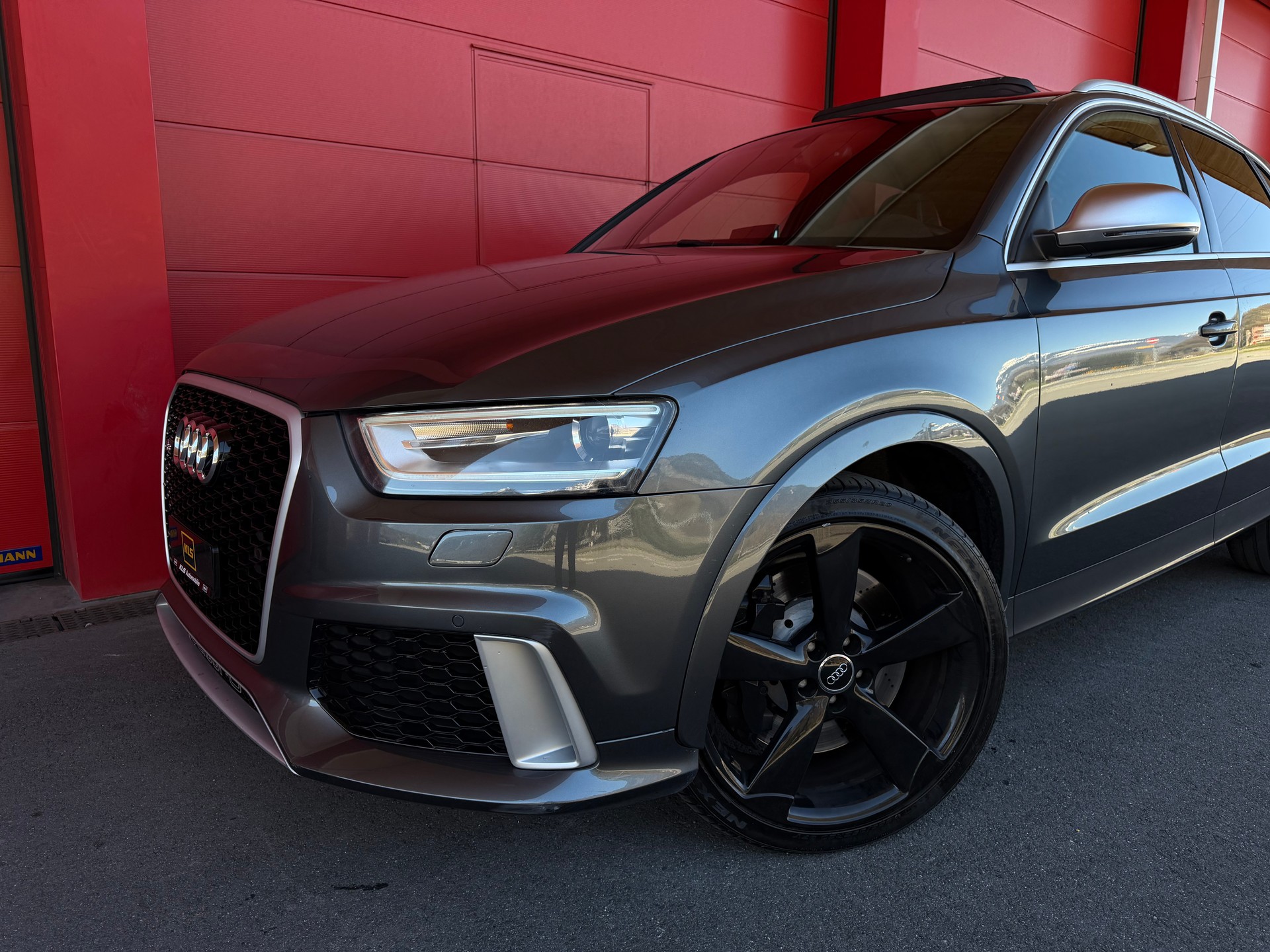 AUDI RS Q3 2.5 TFSI quattro S-tronic *CH* *Crochet d'attelage*-image-5