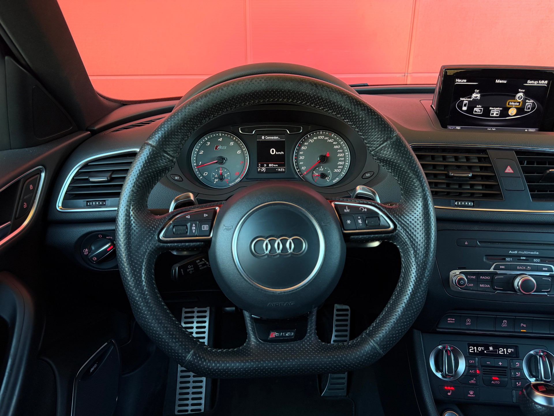 AUDI RS Q3 2.5 TFSI quattro S-tronic *CH* *Crochet d'attelage*-image-9
