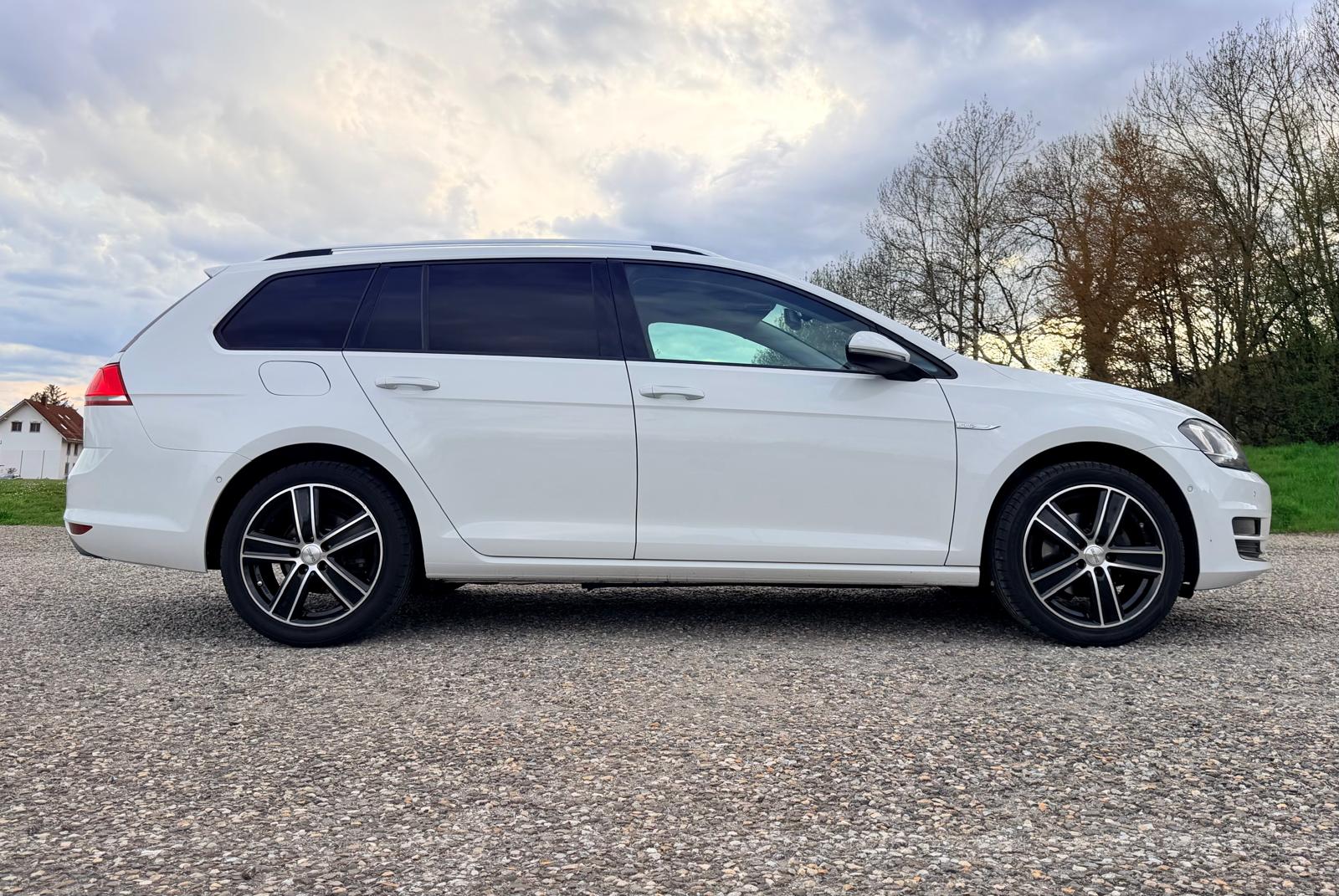 VW Golf Variant 1.4 TSI BMT-Cup DSG-image-7